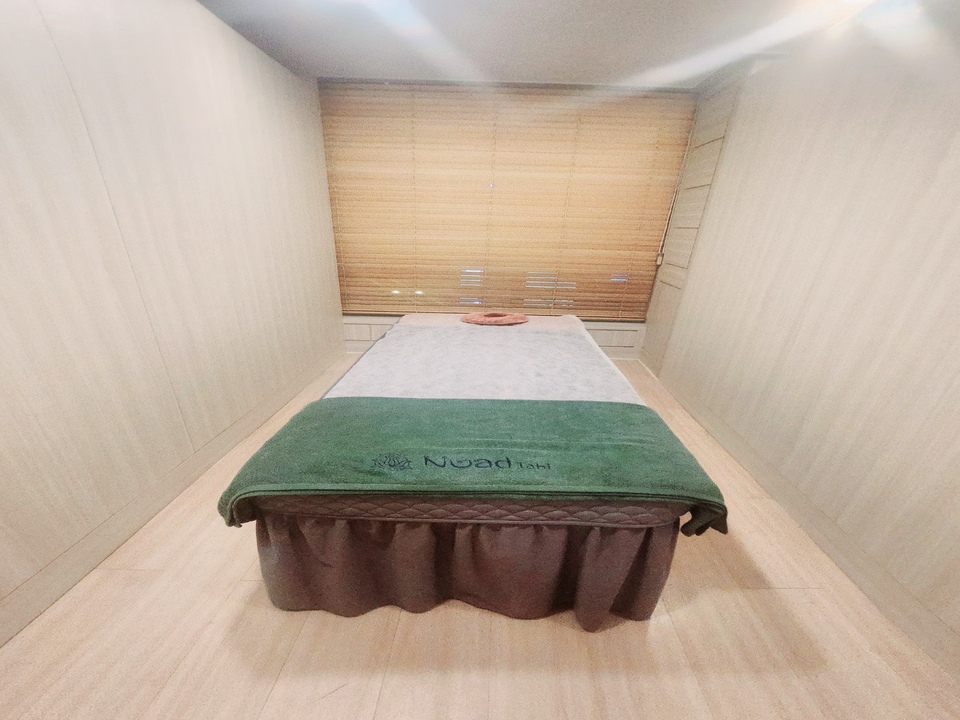 메인 배너 슬라이드 이미지 3