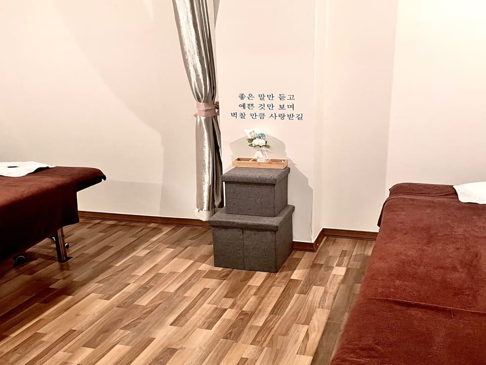 메인 배너 슬라이드 이미지 1