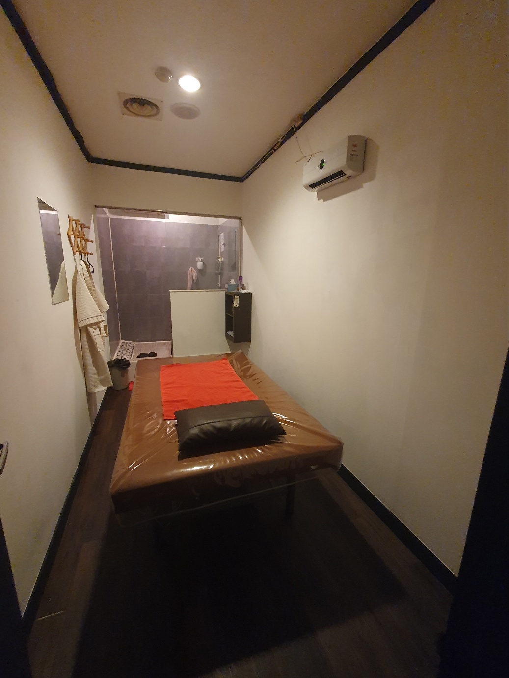 메인 배너 슬라이드 이미지 2