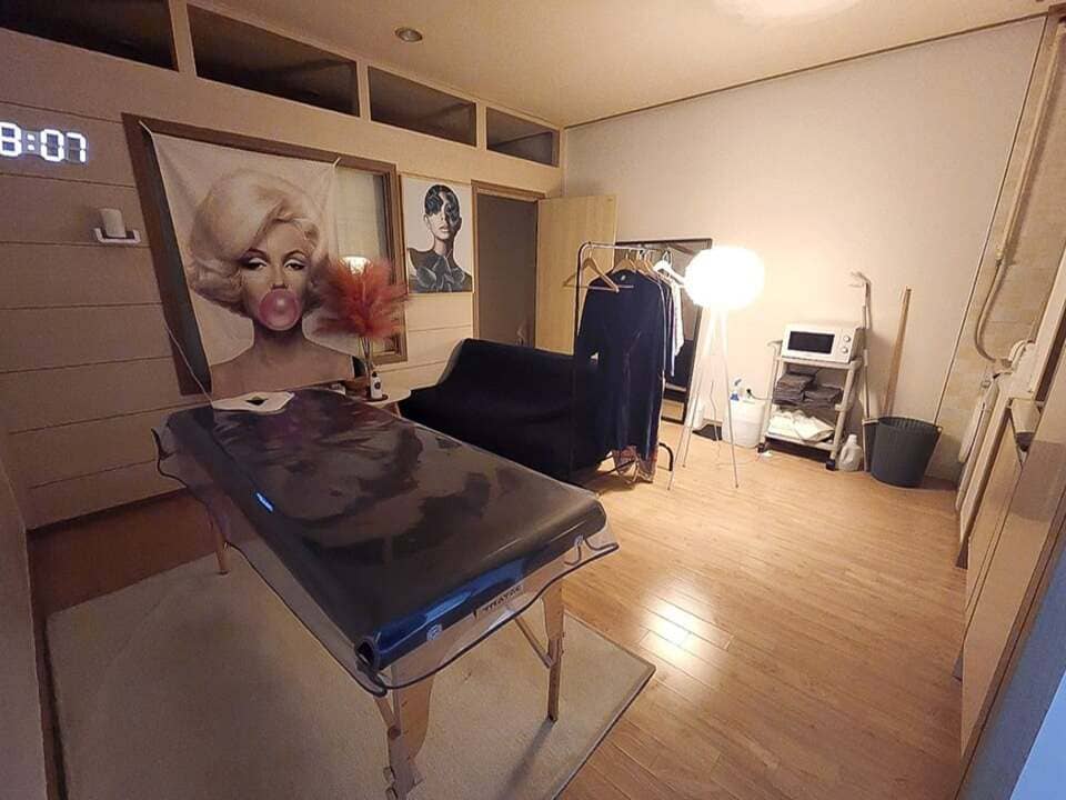 메인 배너 슬라이드 이미지 1